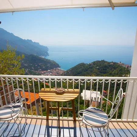 A Casa Di Nonna Marianna Bed & Breakfast 3*